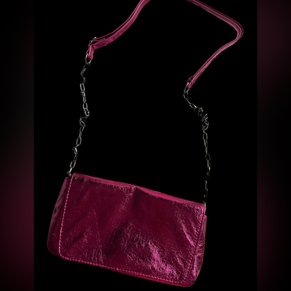 NWOT Universal Thread Pretty in Pink handbag fuchsia pink foil